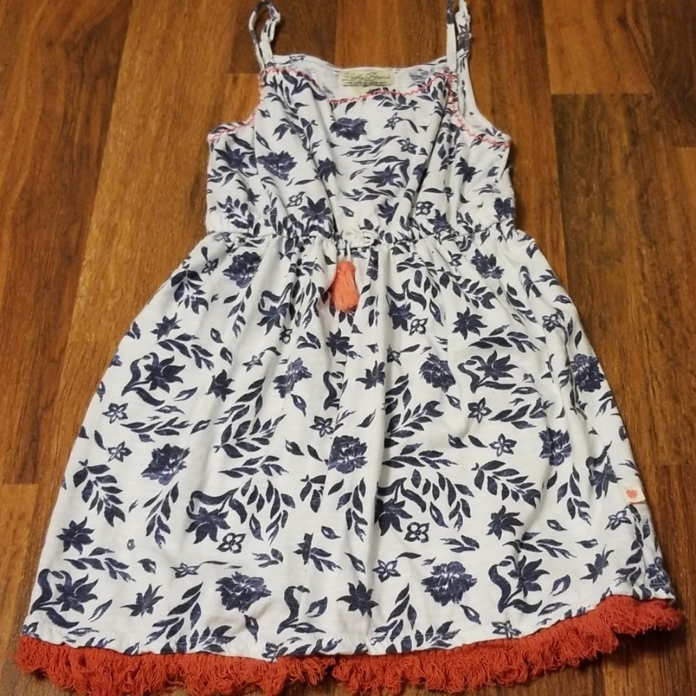 Girls dress